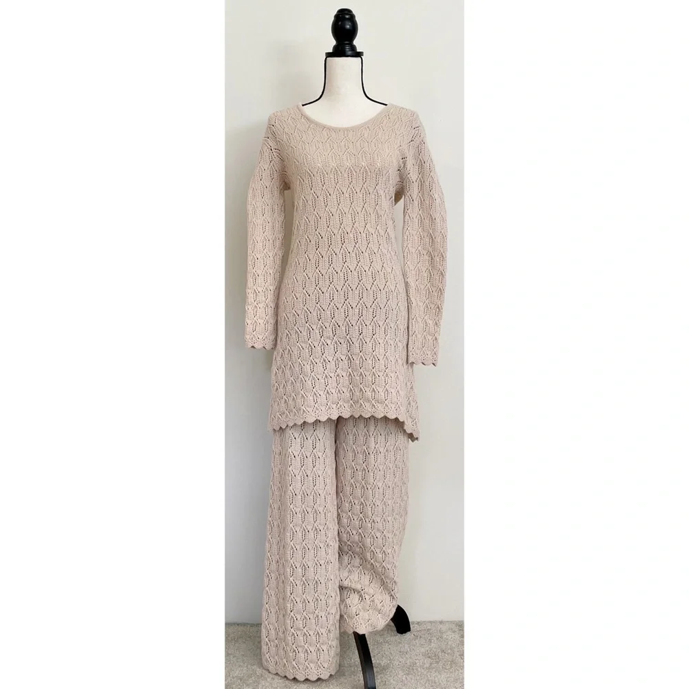 Vintage 70s Crochet Two Piece Set - Picture 4 of 10
